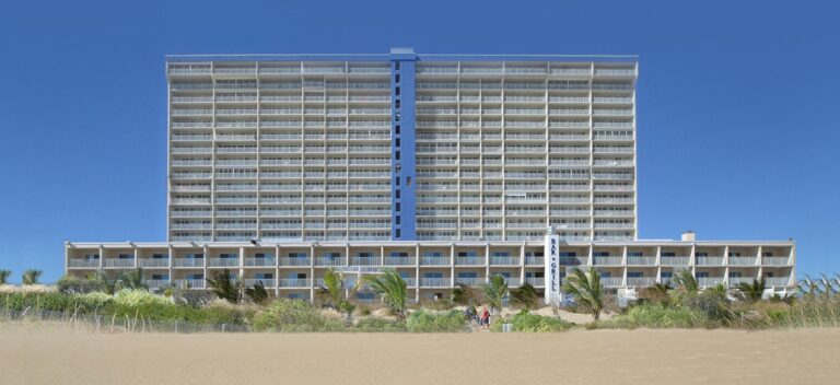 Carousel Beachfront Hotel – Kitchen Worker