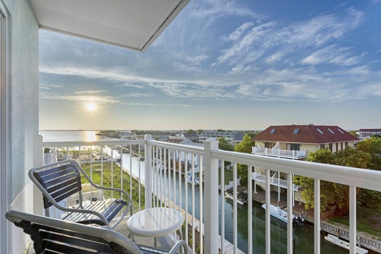 Fairfield Inn & Suites Ocean City – Breakfast attendant