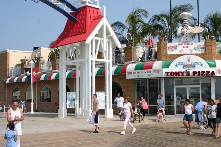 Tony’s Pizza – Cashier