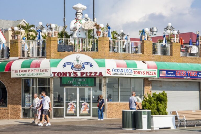 Tony’s Pizza – Server