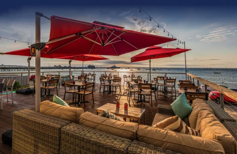 Bay Cafe – Line Cook